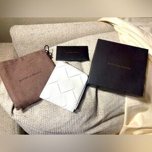 Bottega Veneta leather zip pouch wallet